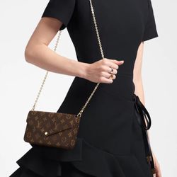 Louis vuitton Pochette Félicie Only 900$ obo 