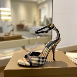 BBR Women’s Heels With Box New 