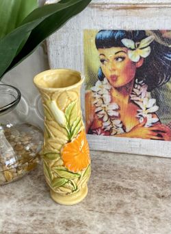 🌺 SUPER CUTE HIBISCUS VASE 🌺