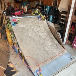 OC Ramps quarter pipe