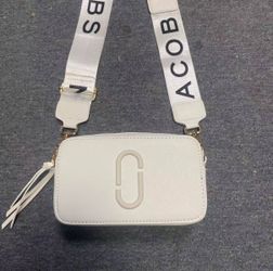 marc jacob’s purse 