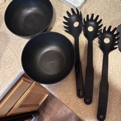 Kitchen utensils 