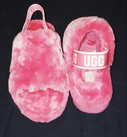 Ugg Fluffy Pink Slides