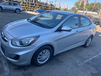 2012 Hyundai Accent