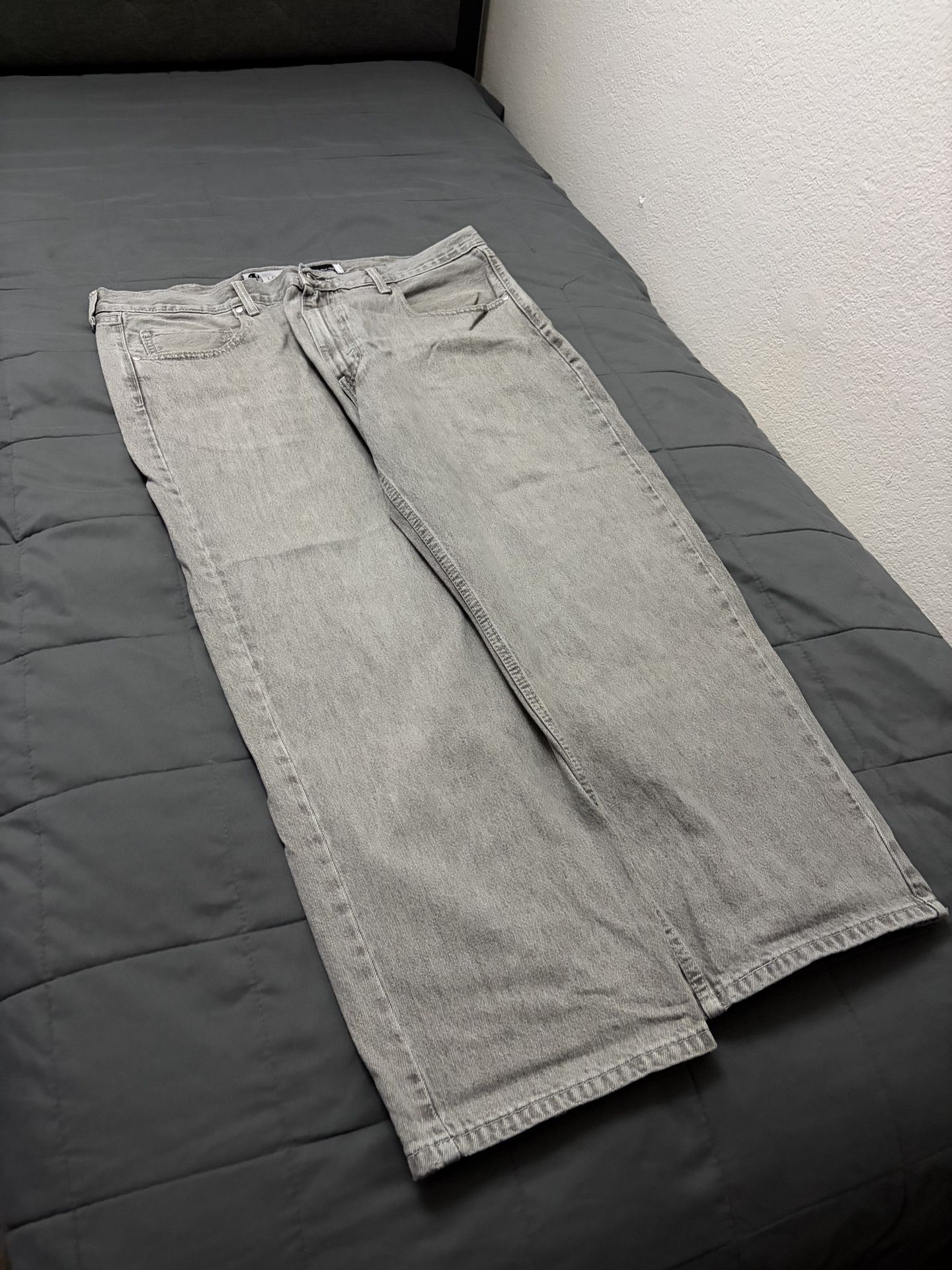 Levi’s loose Silvertab grey jeans size 40