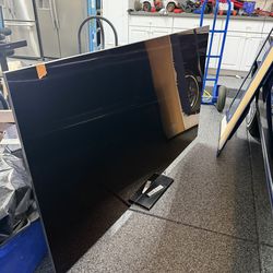 Samsung 85” Q90T QLED 4K Smart TV (QN85Q90TAFXZA) – Premium Model