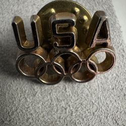 Vintage USA Olympic Gold Tone Pin