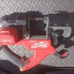 Milwaukee M18 Brushless Bandsaw