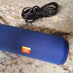 JBL Bluetooth Speaker $40 Like New