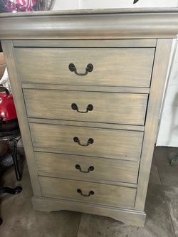 5 Drawers Dresser