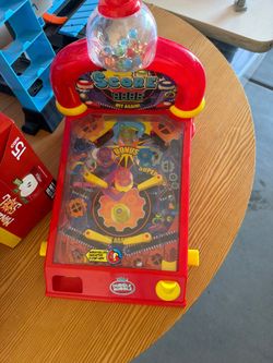 Dubble Bubble Electronic Tabletop Pinball Gumball Machine