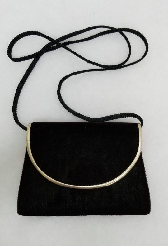Black Velvet Purse 