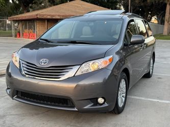 2017 Toyota Sienna