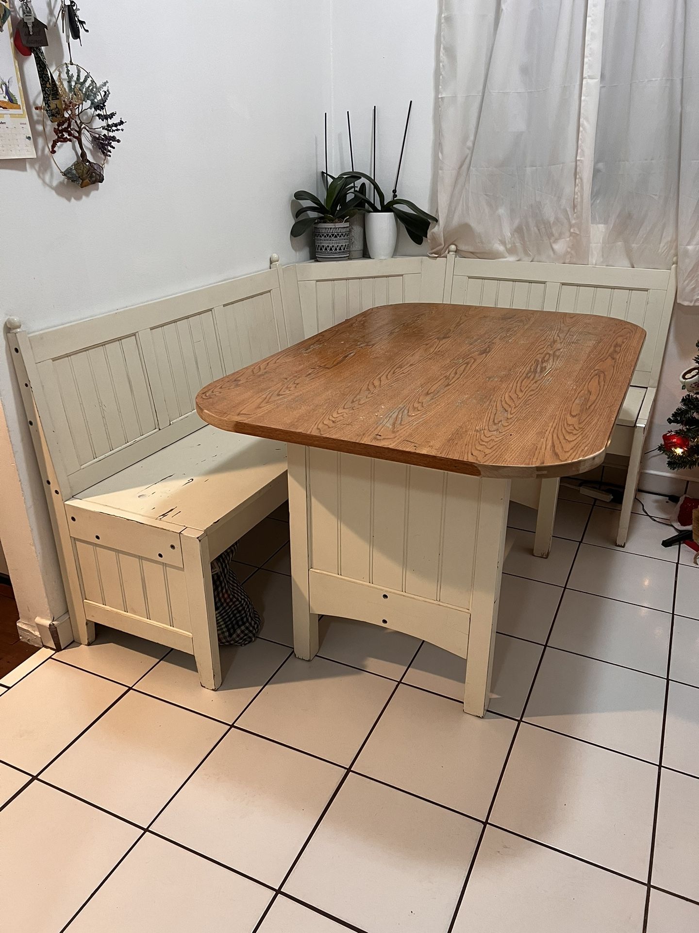 Breakfast Nook for Sale in Glendora, CA OfferUp