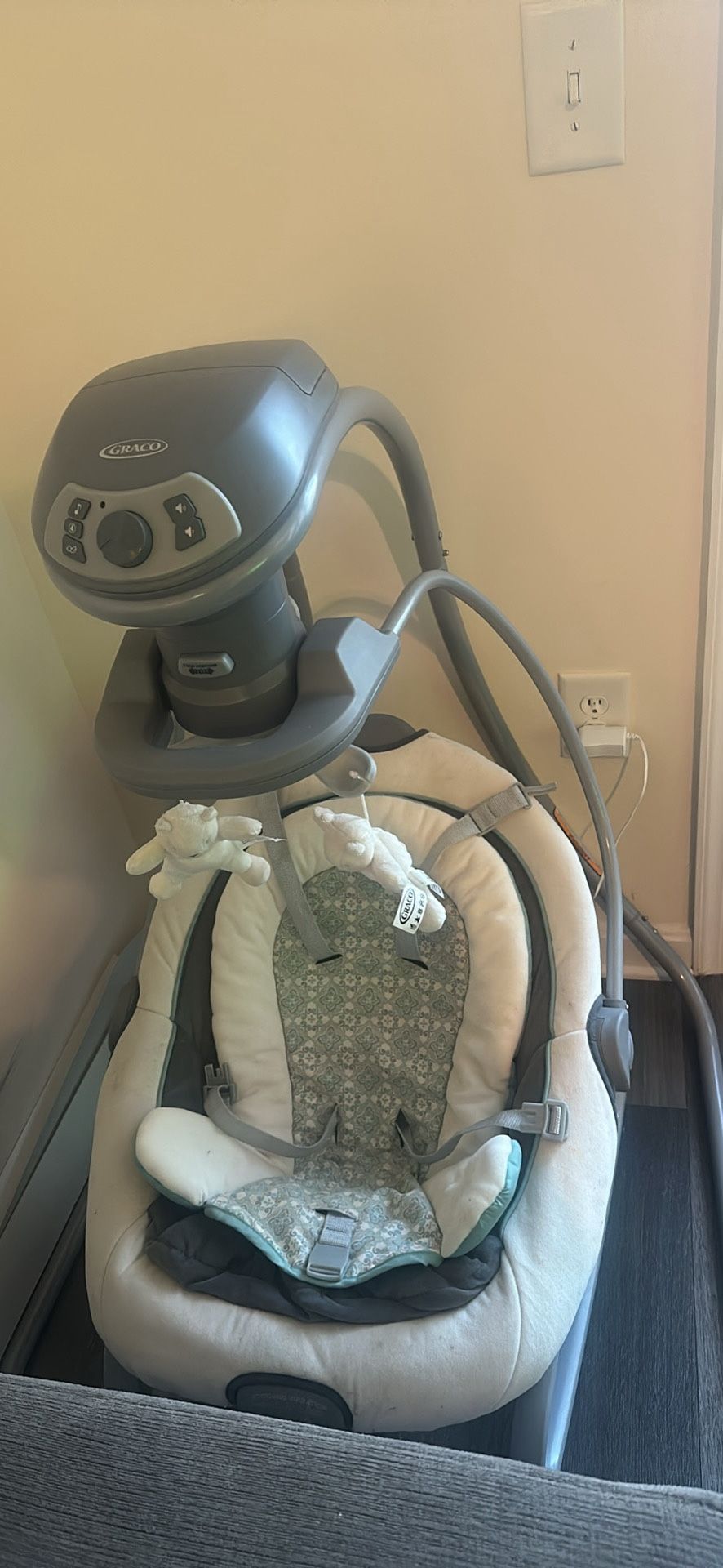 Graco baby Swing