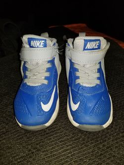 Nike toddler size 7