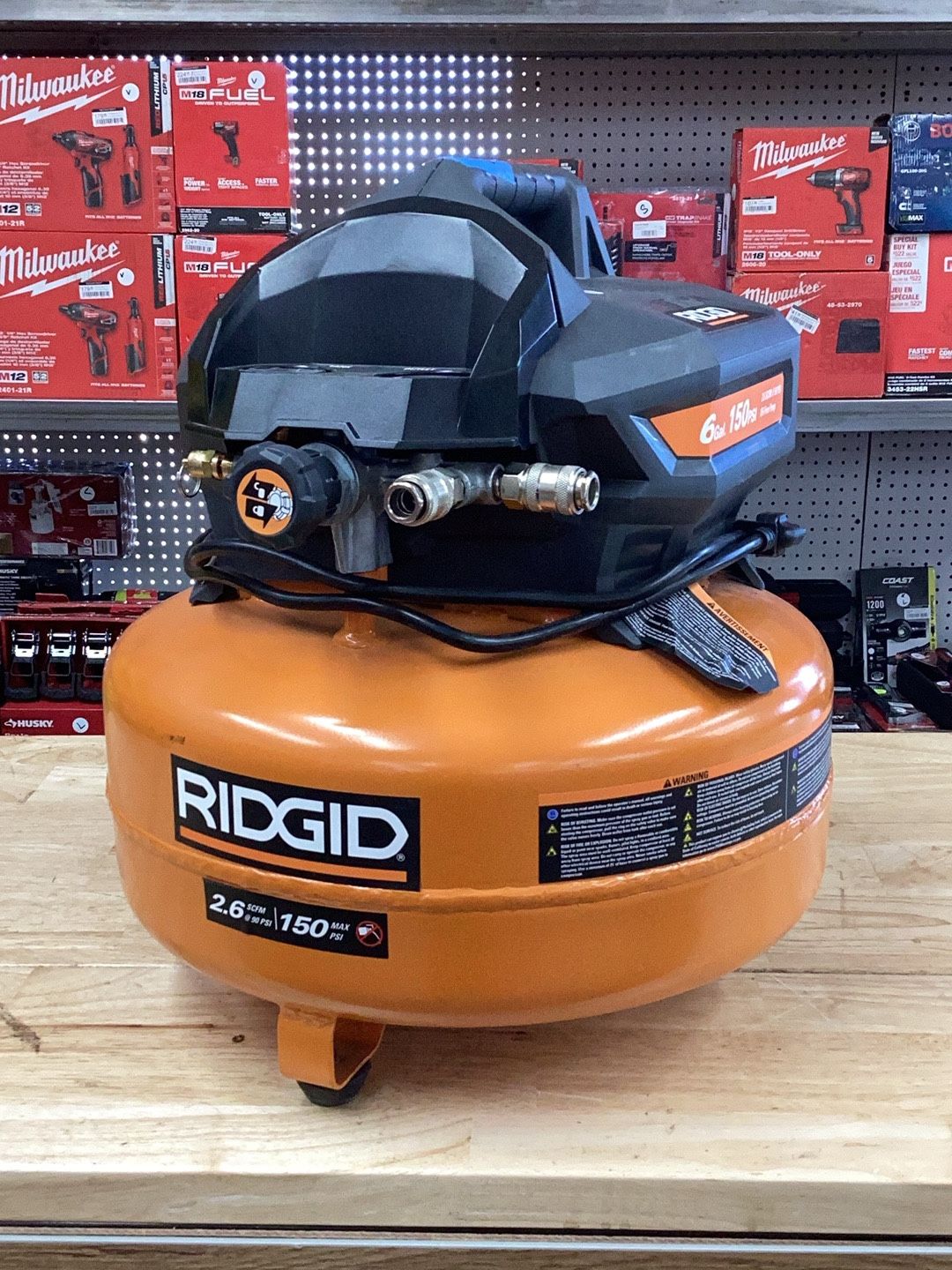 Ridgid RDGD 6 gal. 150 PSI Portable Electric Pancake Air Compressor