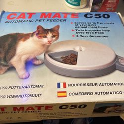 Cat Mate Automatic Pet Feeder C50