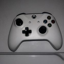 Xbox One Wireless Controller 