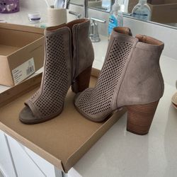 Women’s Heels