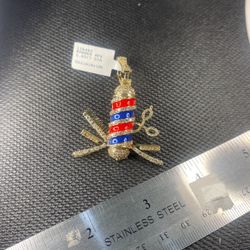 Diamond Barber Pendant 10kt 