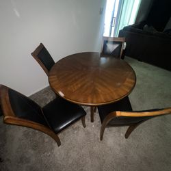 Dining Table & Chairs