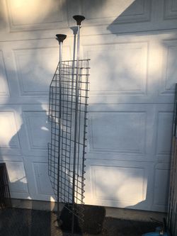 Cargo barrier