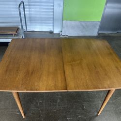 Vintage Mcm Walnut Table 