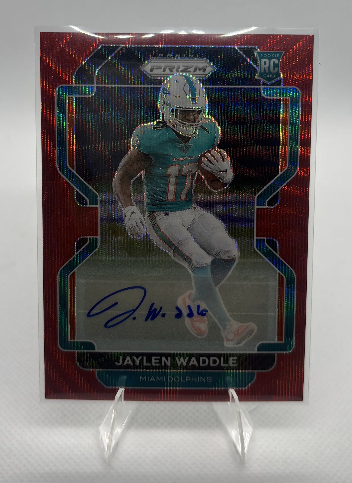 Jaylen Waddle 2023 Panini Prizm Red Wave Auto RC /149