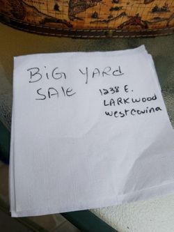 cuadro yard sale