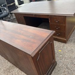 Desk And Credenza Traditional 
