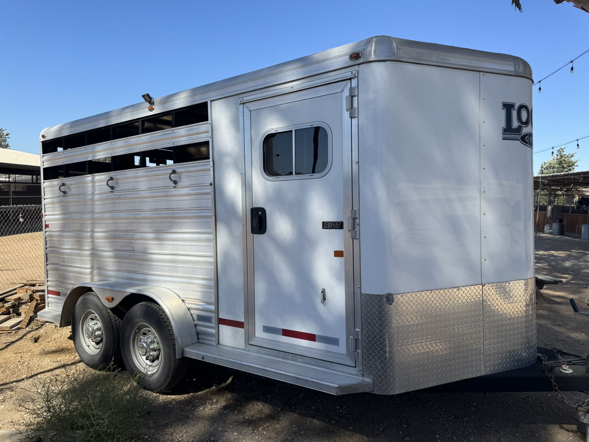 2015 Logan Horse Trailer