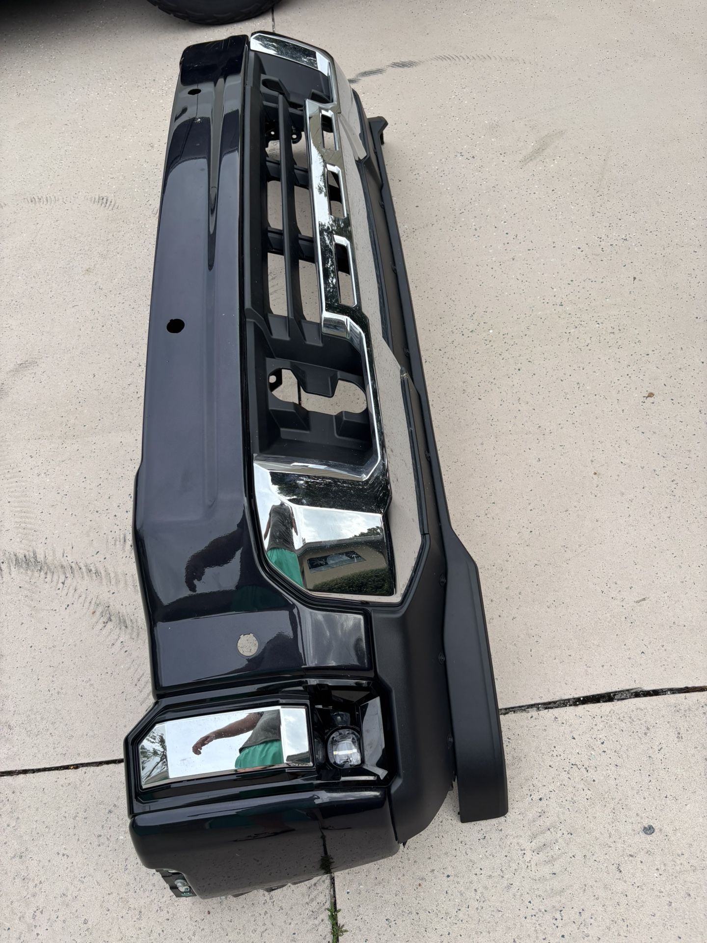2025 GMC 2500 Denali Front Bumper