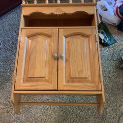 Oak Cabinet With Towel Rack For Bathroom Fits Great Over Toilet 
