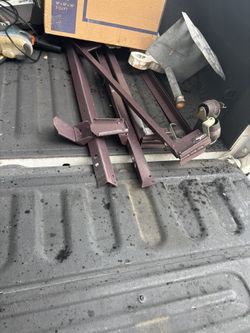 Queen Size Bed Frame With 4 Rollers Good Condition