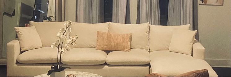 Cream Sectional Sofa with Chaise