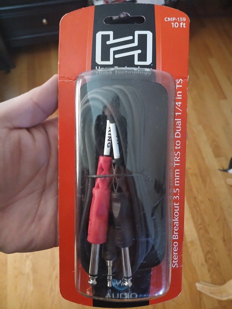 Stereo Cable