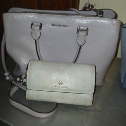 Michael Kors Handbag With Wallet