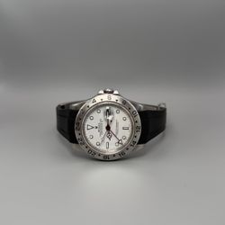 Rolex Explorer II Polar 40mm Ref#16570