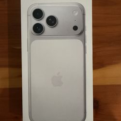 iPhone 17 Pro Max BOX ONLY- White 