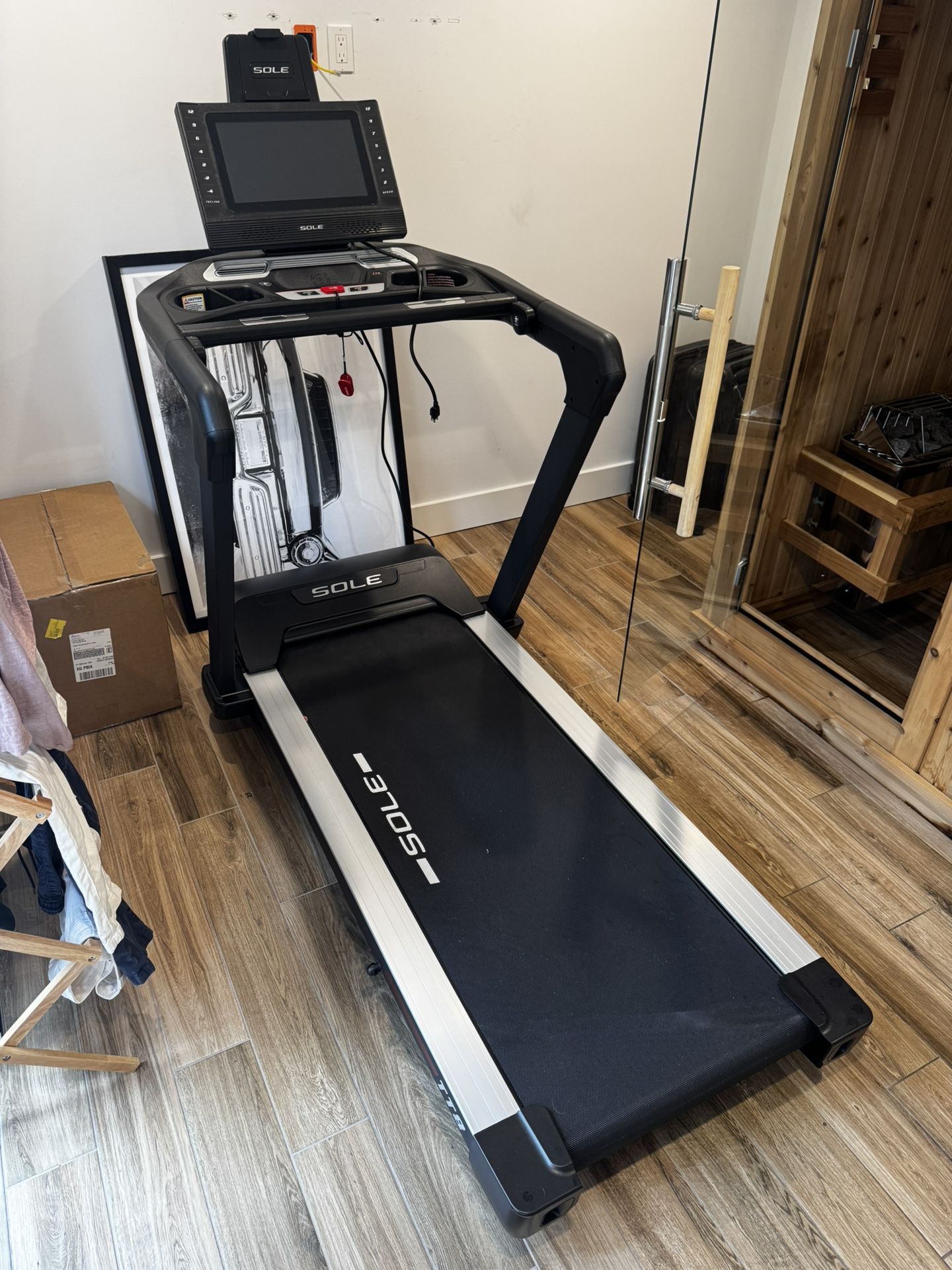 SOLE TT8 Treadmill