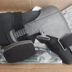 Brace Ability walking boot and even up shoe balancerh