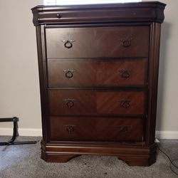 Solid Wood Dresser 