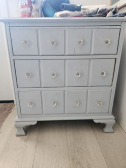 LIGHT BLUE CABINET