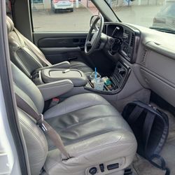 2002 Yukon Denali 