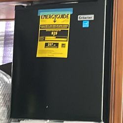 MINI FRIDGE