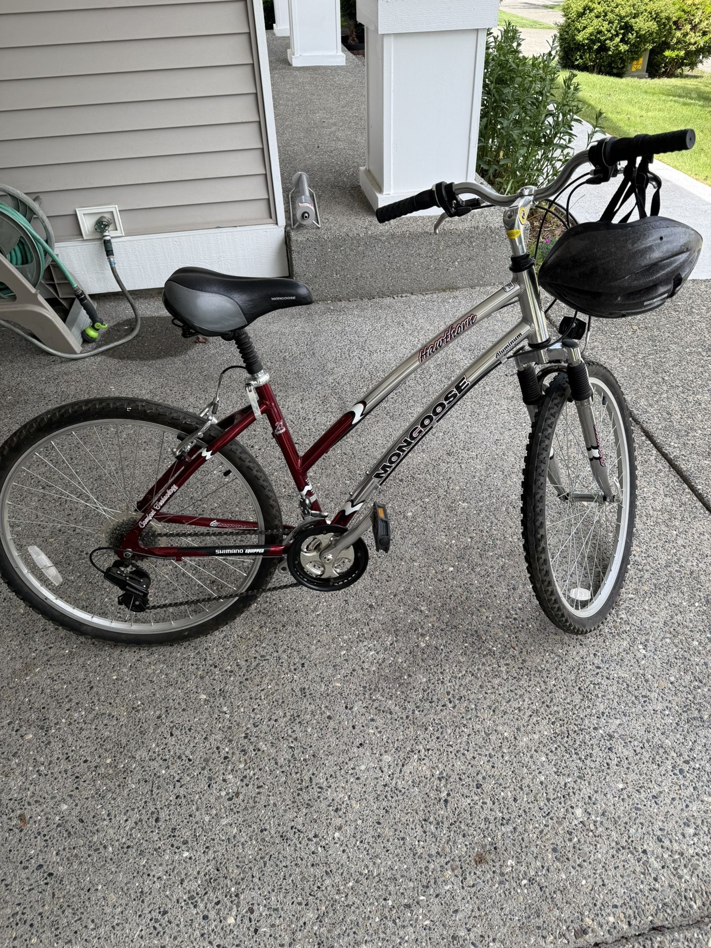 Mongoose 21 speed Bike