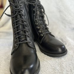 Women’s Boots