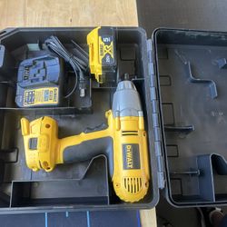 Dewalt Impact Wrench with Big 20V 5AH Battery With Charger & Case 