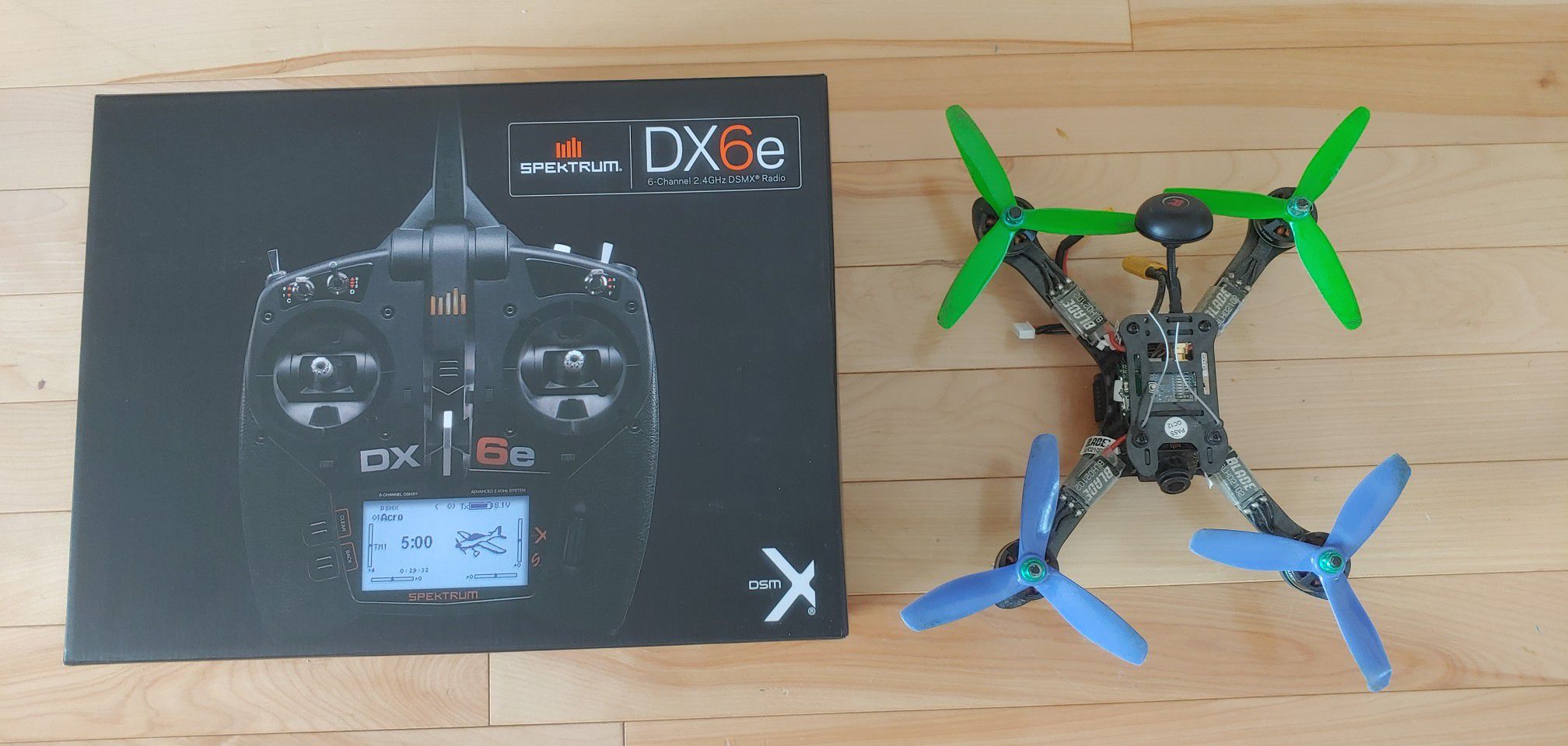 Spectrum DX6E Radio Controller And FPV drone